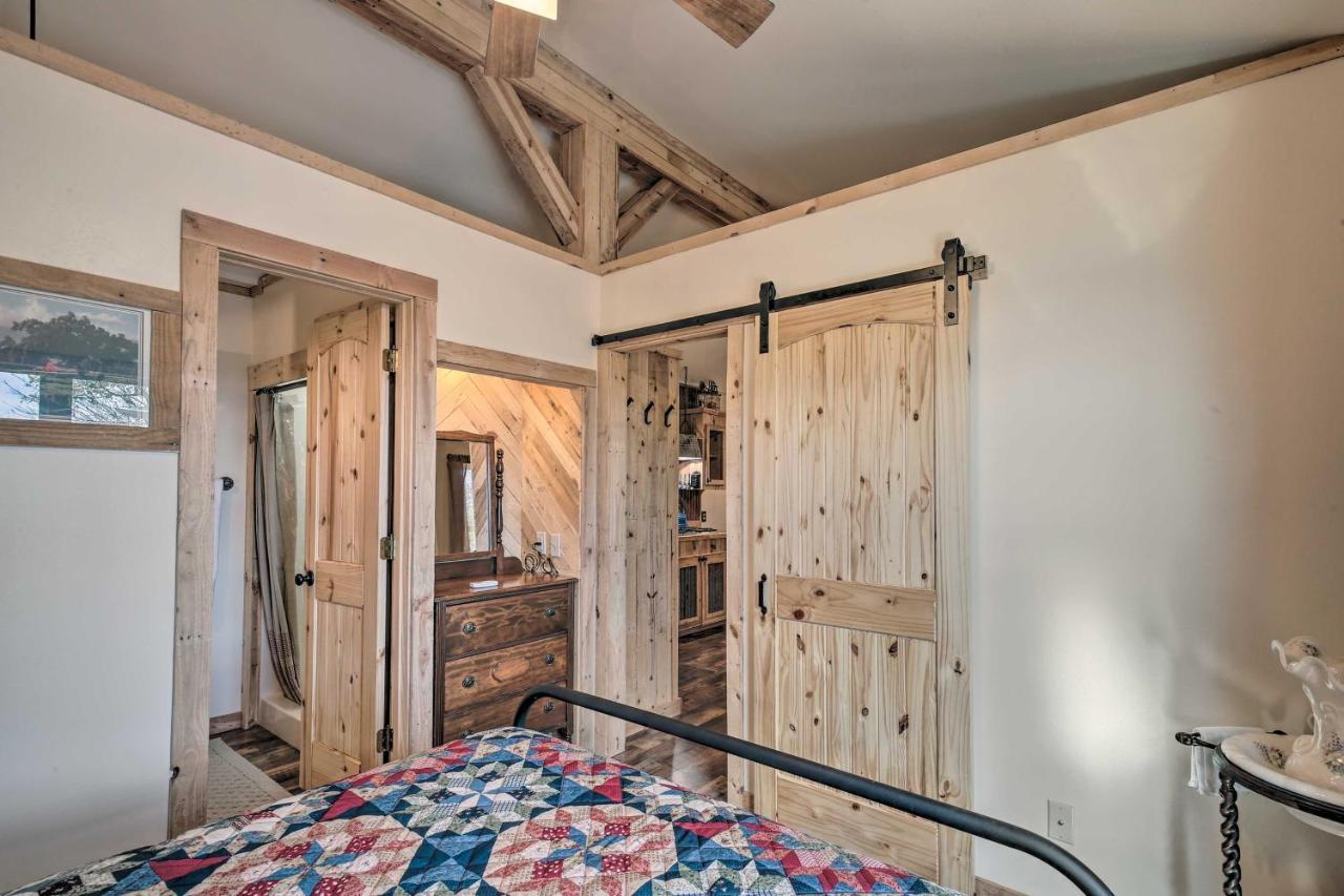 Kerrville Converted Barn Tiny Home With Kayaks! Extérieur photo