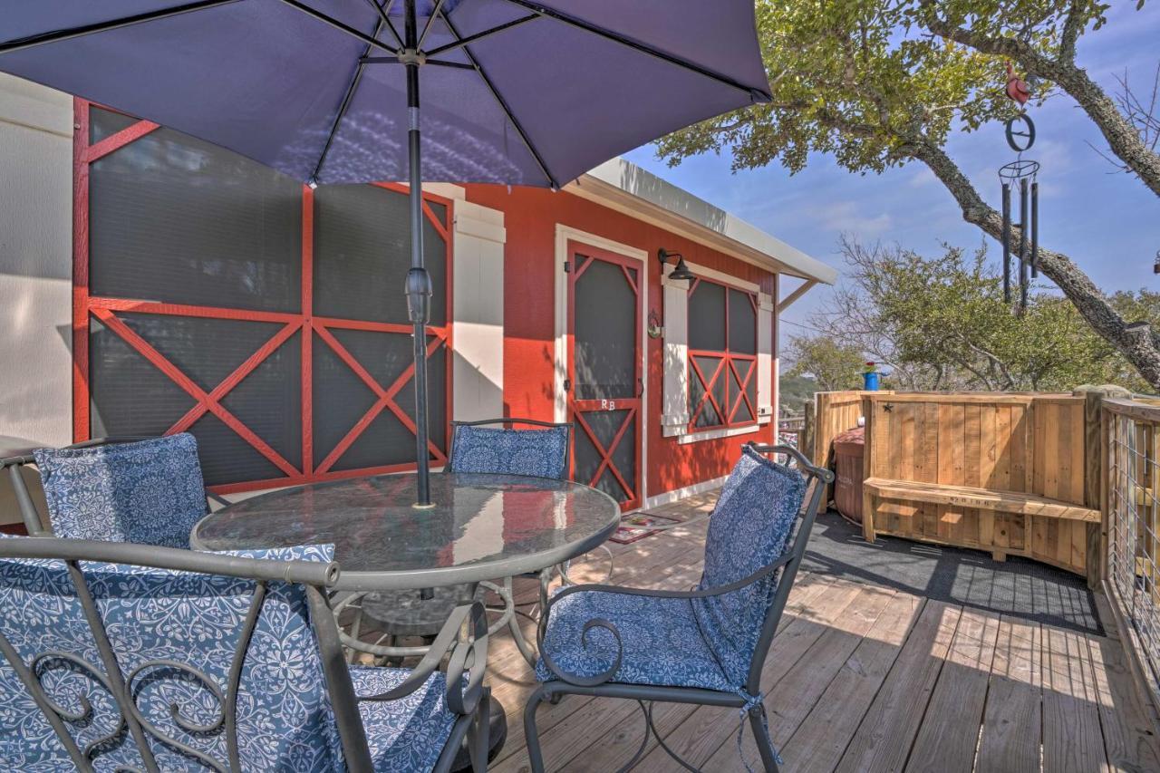 Kerrville Converted Barn Tiny Home With Kayaks! Extérieur photo